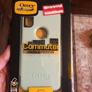 Otterbox Commuter series iPhone X case
